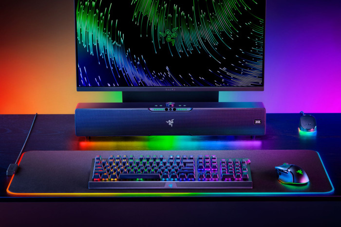 Die Leviathan V2 Pro hat RGB-Beleuchtung. (Bild: Razer)